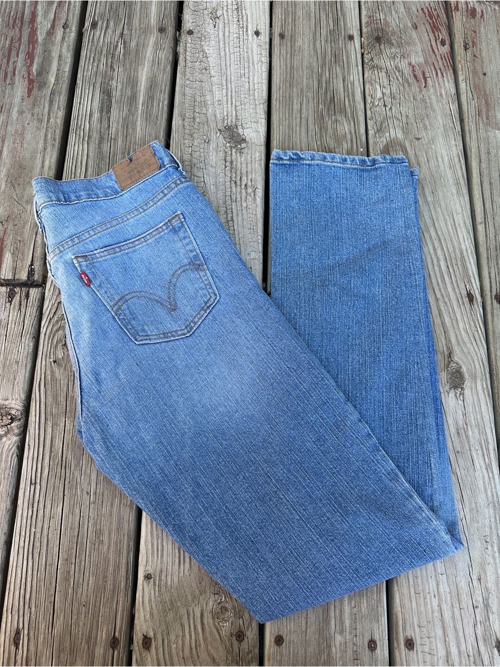 Vtg y2k Levi's 515 blue denim boot cut jeans, Size 8 L